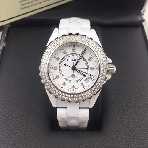 シャネル時計正面デザイン